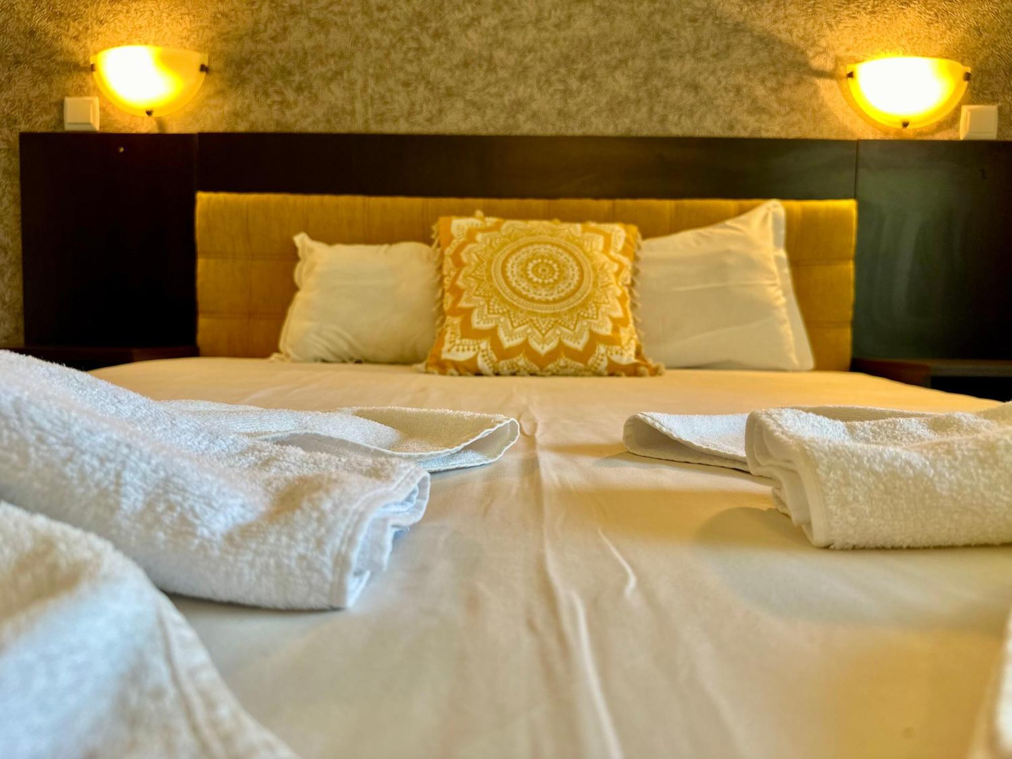 Menada Imperial Heights Villas 써니비치 외부 사진